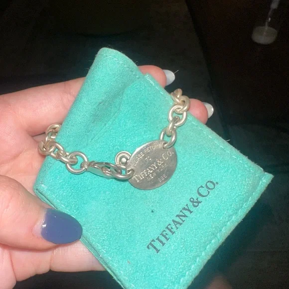 Tiffany & Co. Silver Oval Tag Necklace - Picture 3 of 6